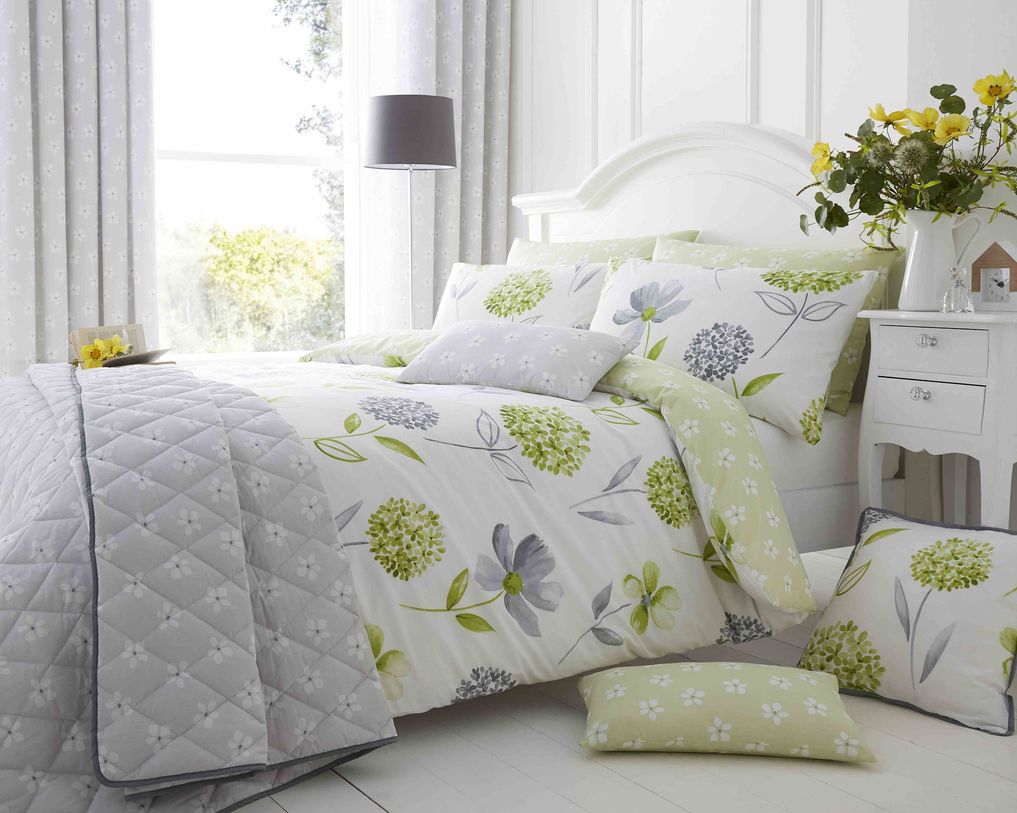 Caroline Green Duvet Set